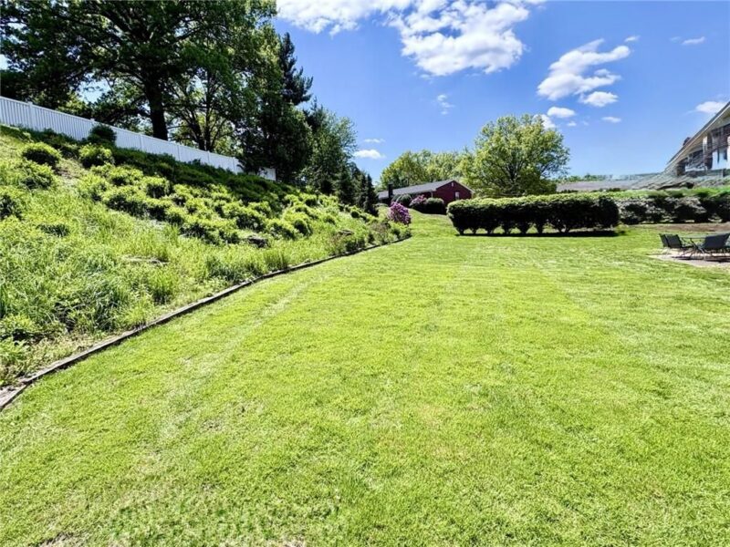 164 PENHURST DRIVE — photo 3