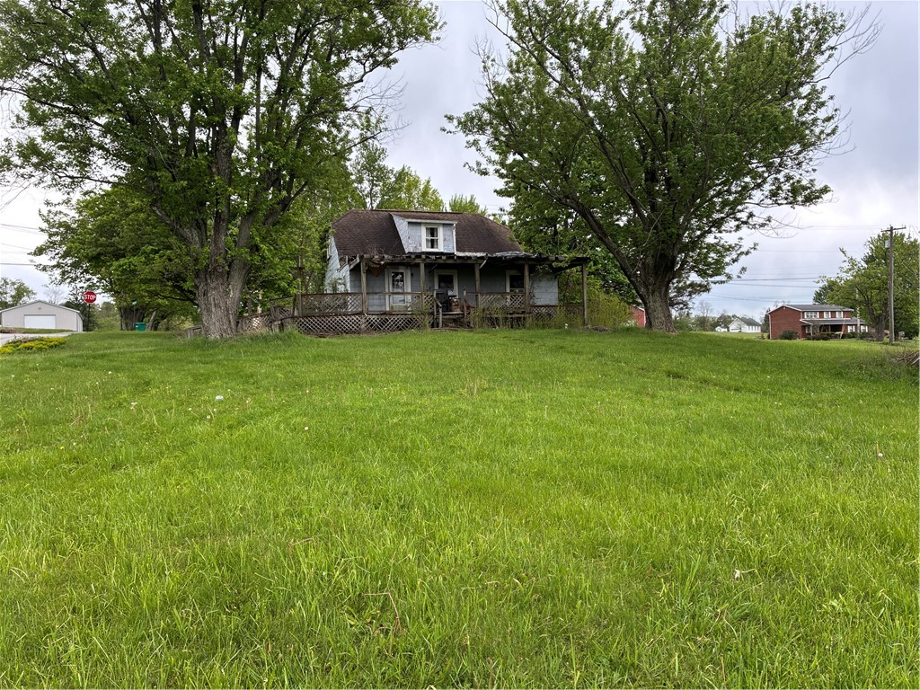 105 Lentz Rd — photo 1