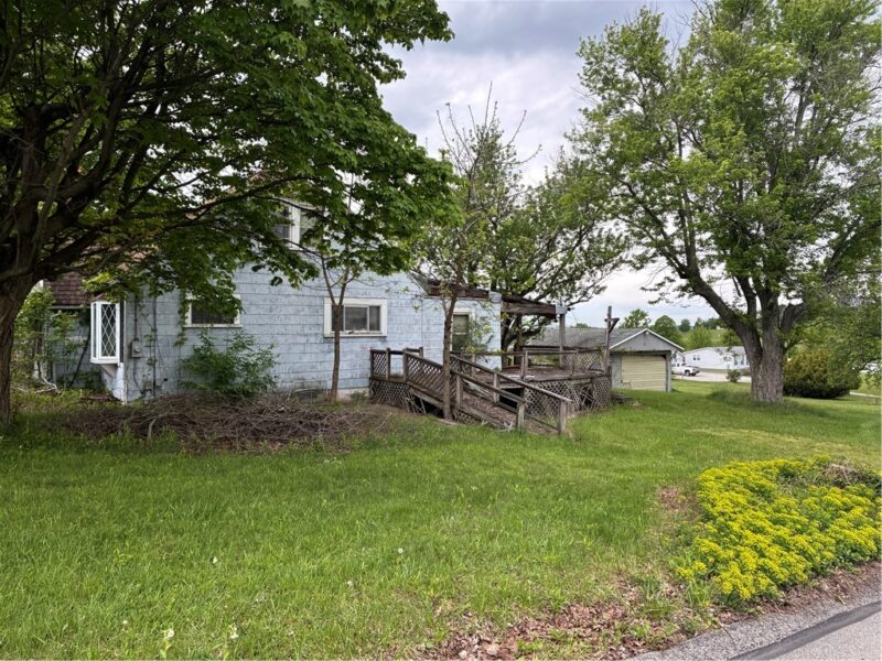 105 Lentz Rd — photo 4