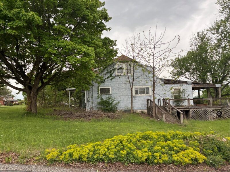 105 Lentz Rd — photo 5
