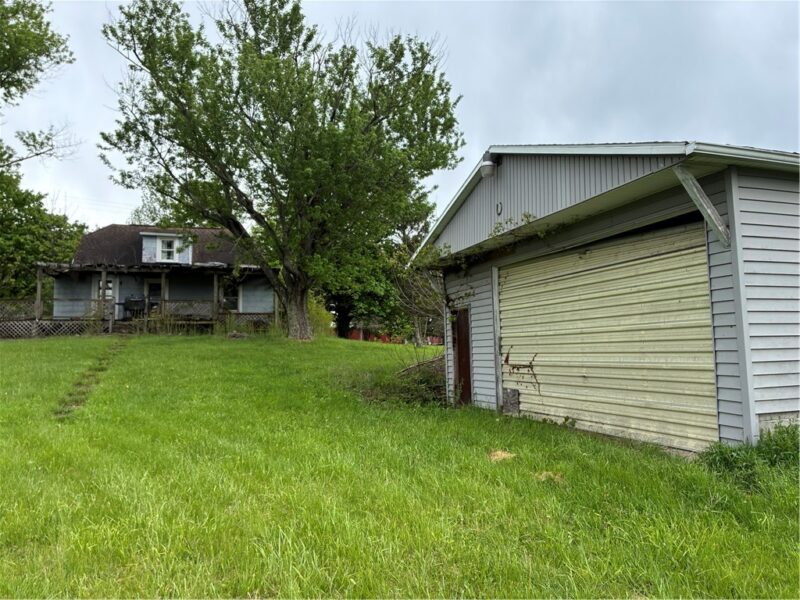105 Lentz Rd — photo 7