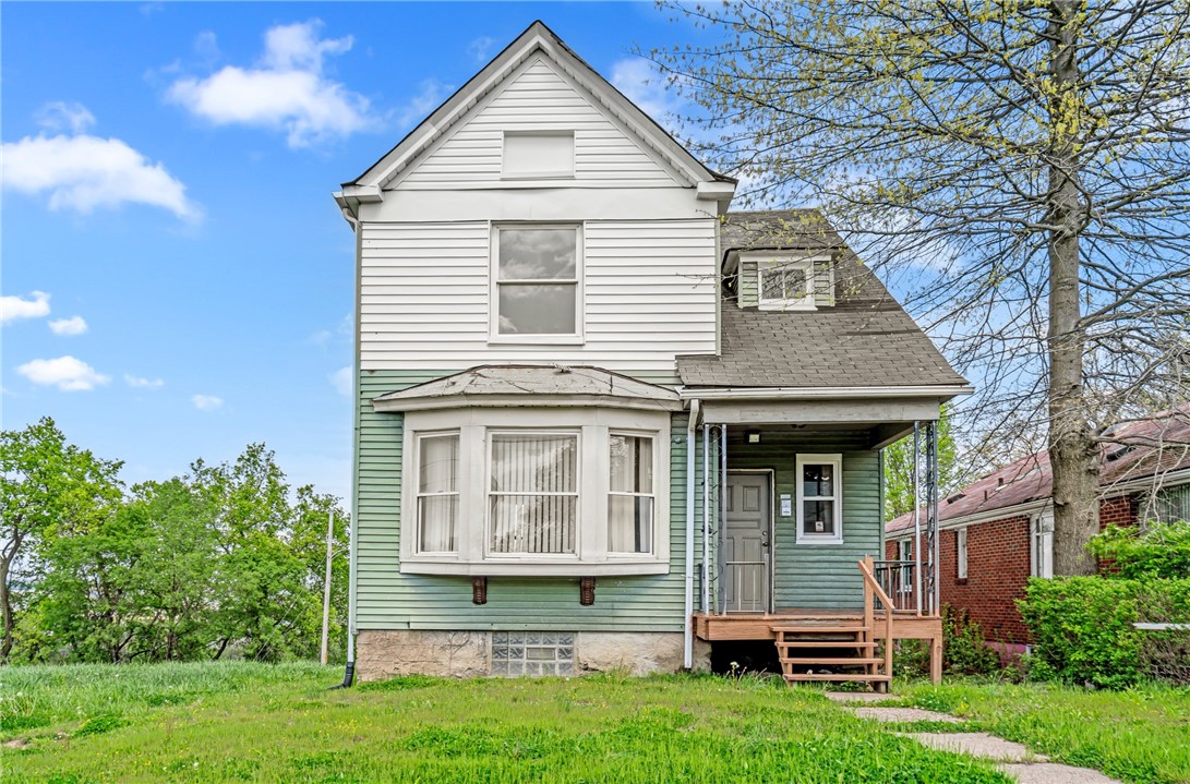 519 Wilson Avenue — photo 1