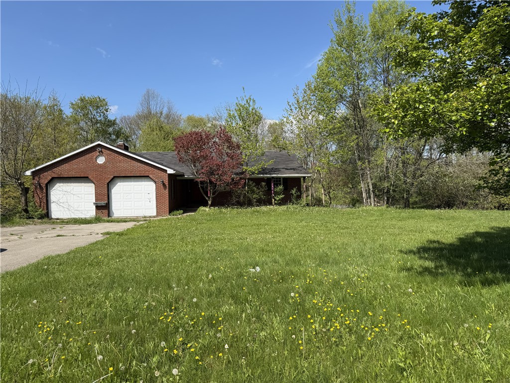 106 COUNTRY LANE — photo 1