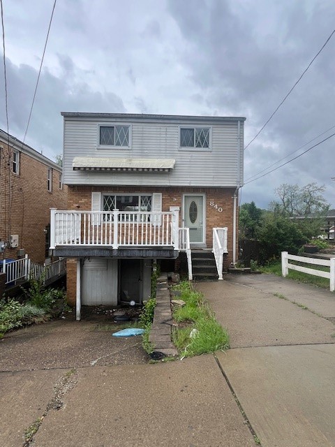 840 Dunster — photo 1