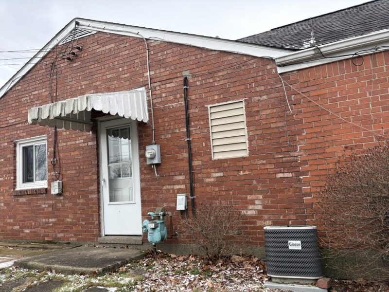 745 Memory Ln — photo 3