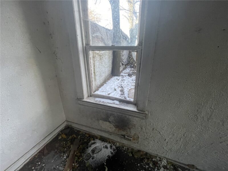 1715 Bedford Ave — photo 6