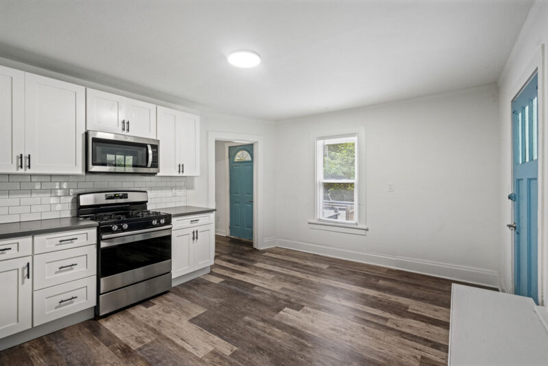 231 Coal Valley Rd — photo 7