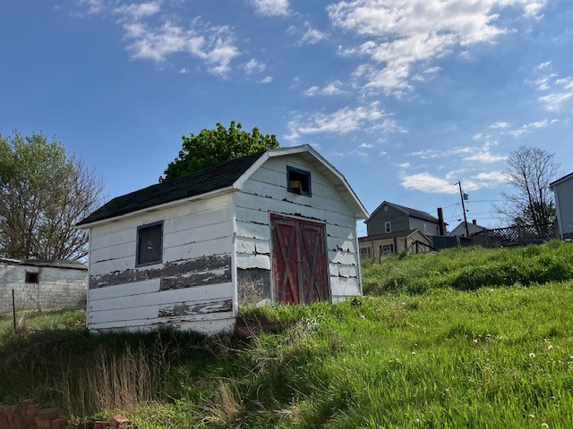 843 Orchard Street — photo 4