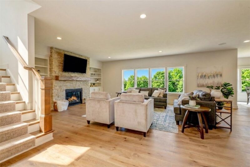 153 Wild Briar Drive — photo 4