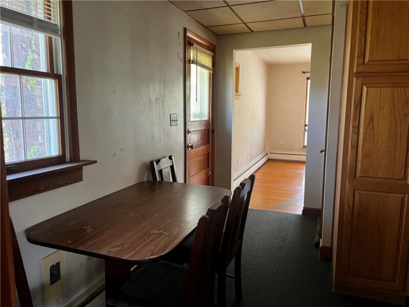 560 Sells Ln — photo 6