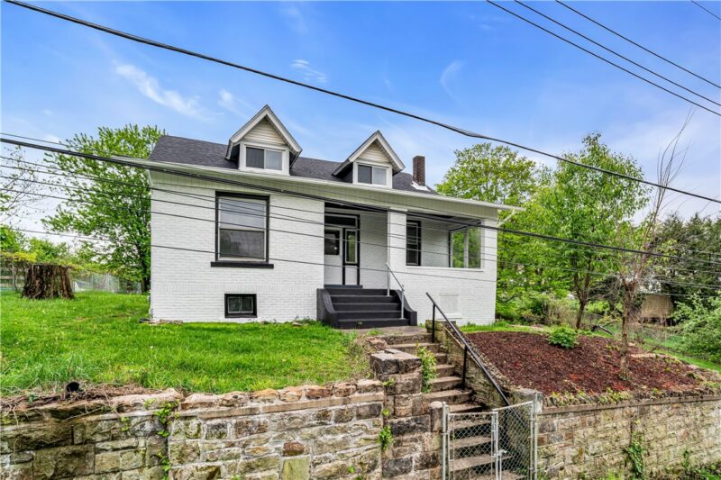 2123 Grandview Avenue — photo 2