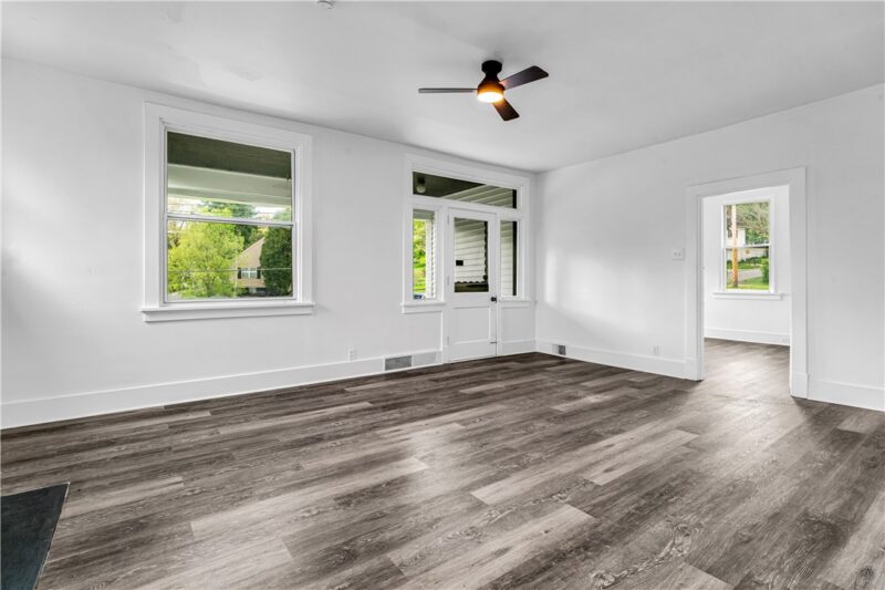 2123 Grandview Avenue — photo 5