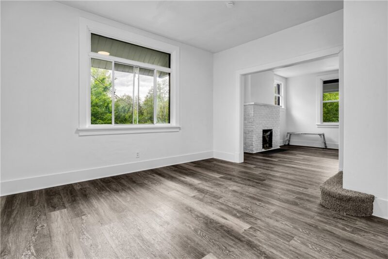 2123 Grandview Avenue — photo 8