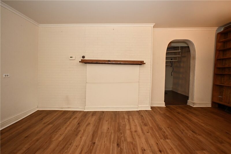 1822 Fox Way — photo 6