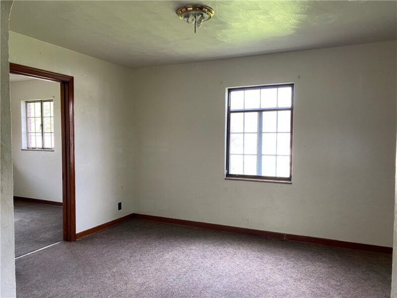 916 Russellton Rd. — photo 4