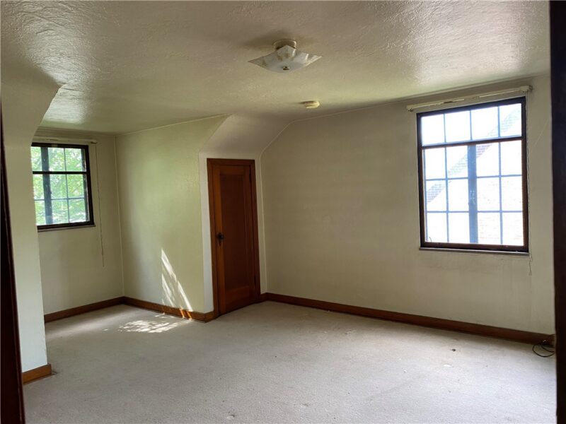 916 Russellton Rd. — photo 6