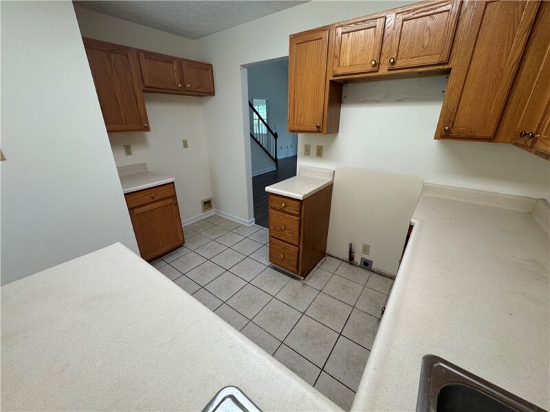 202 Parkview Drive — photo 6
