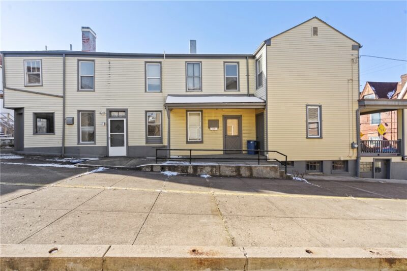 327-329 Ella St — photo 3