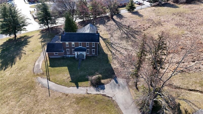 4618 State Route 136 — photo 6