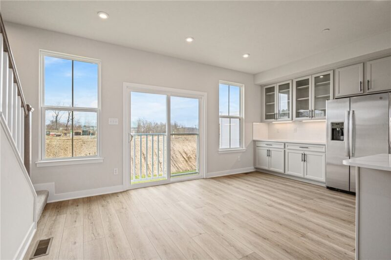 233 Scenic Ridge Drive — photo 3