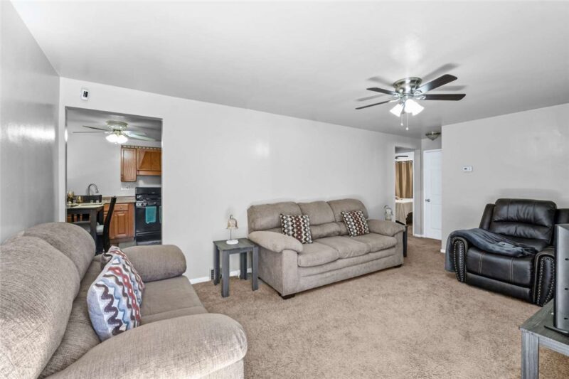231 Webster Dr — photo 3