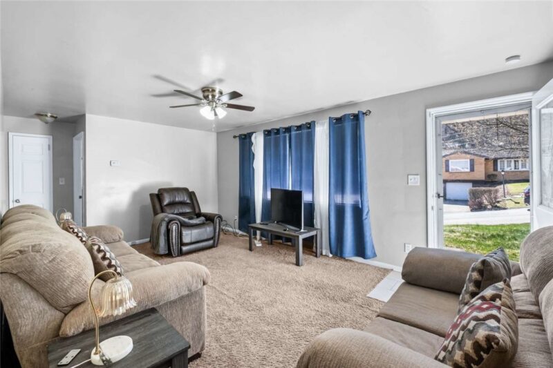 231 Webster Dr — photo 4