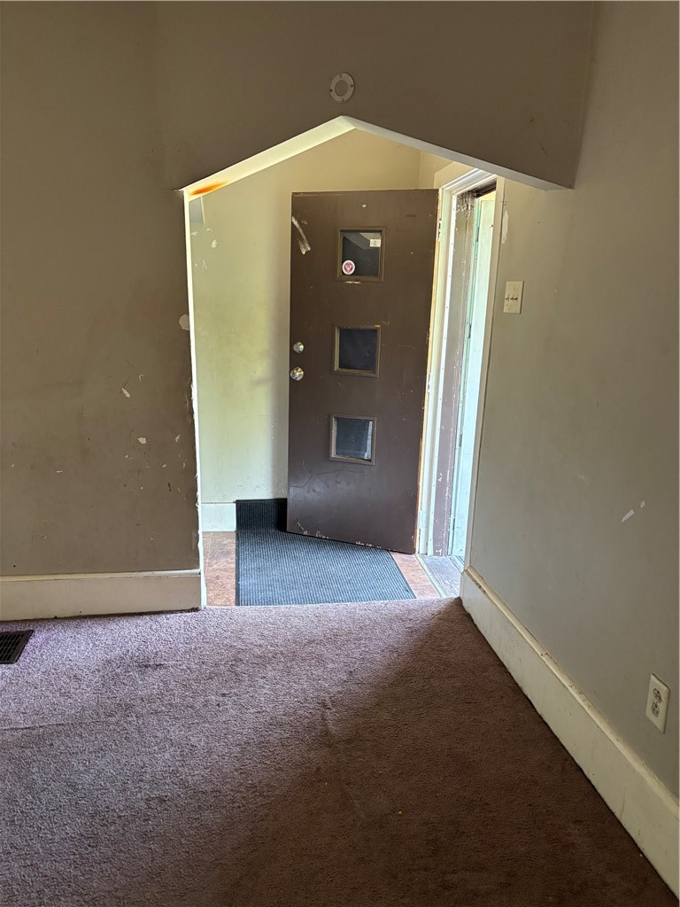 22 Sprague Street — photo 2