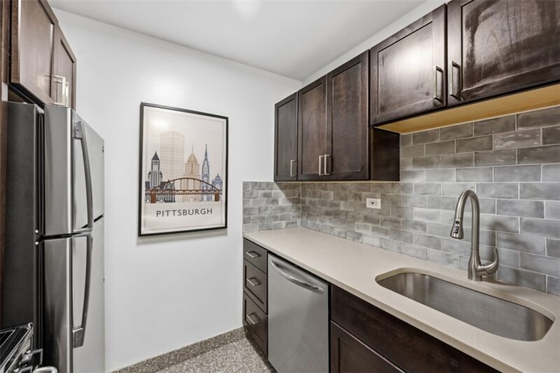 112 Washington Place 19C — photo 8