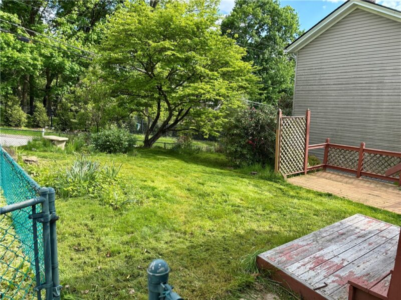 303 Highland Lane — photo 3