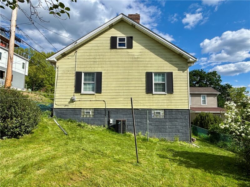 303 Highland Lane — photo 8
