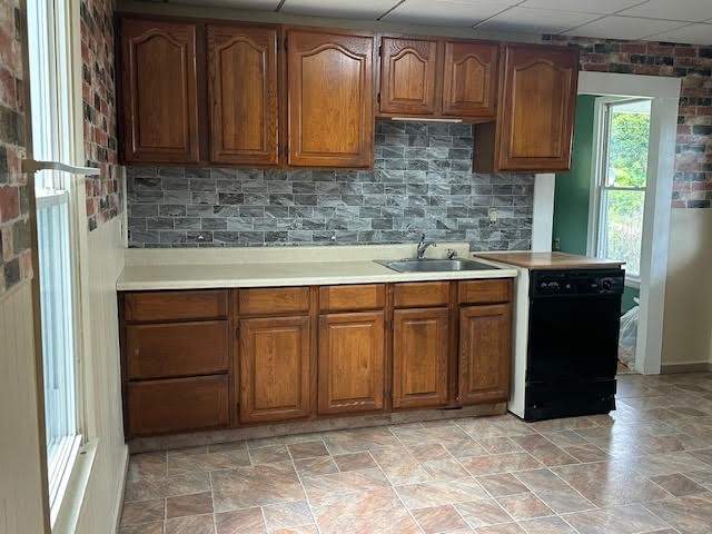 400 Morton Avenue — photo 3