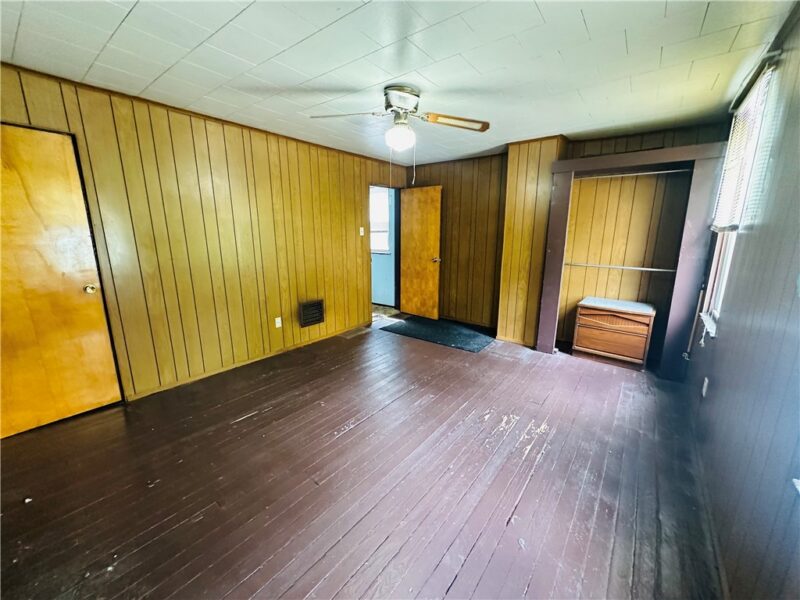 1421 Ridge Ave — photo 5