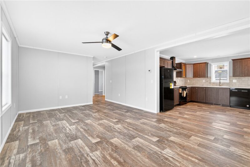 15 Surf Dr — photo 3