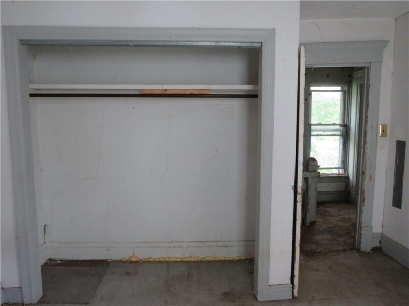 1080 Bruce St — photo 3