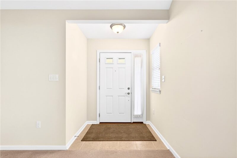 2104 Isleworth Ln — photo 7