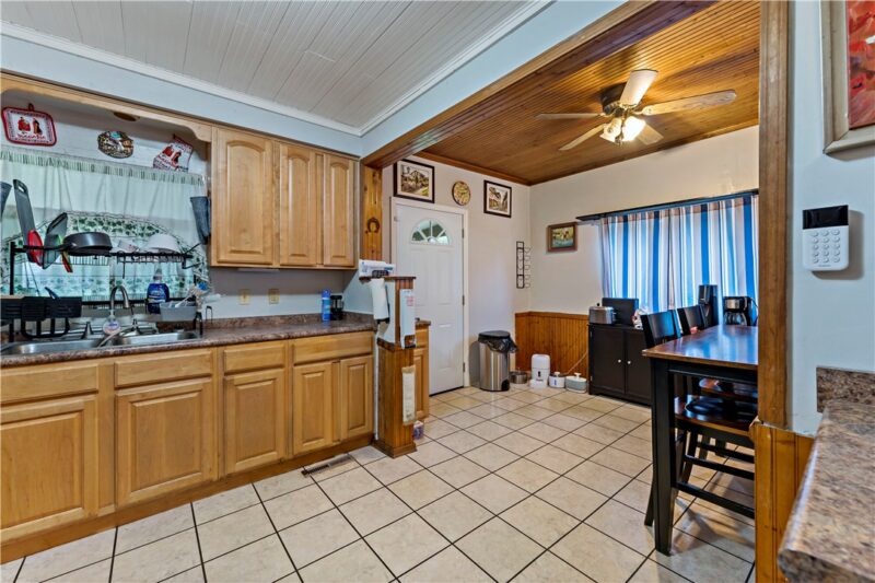 987 Mccoy Rd — photo 7