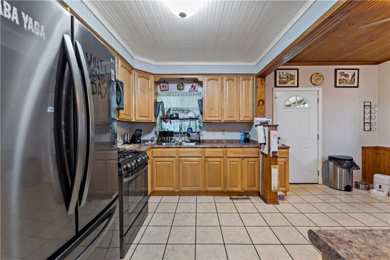 987 Mccoy Rd — photo 8