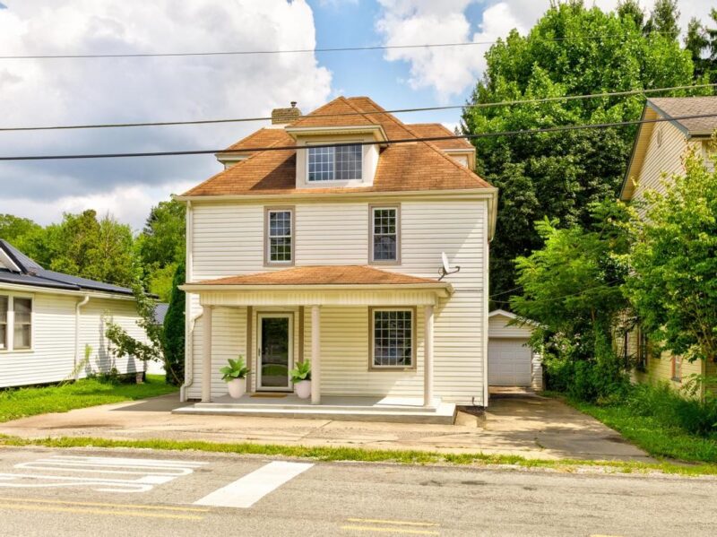 1660 Mercer Rd — photo 2