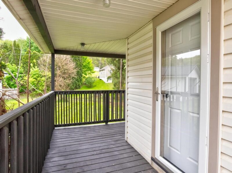 1660 Mercer Rd — photo 4