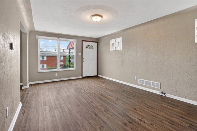 1322 Romine Ave — photo 2