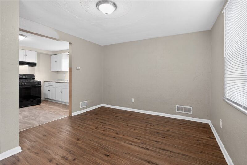 1322 Romine Ave — photo 8