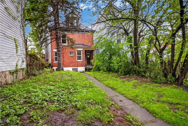 1238 Superior Ave — photo 4