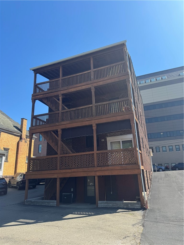 228 S Washington St #226 — photo 3
