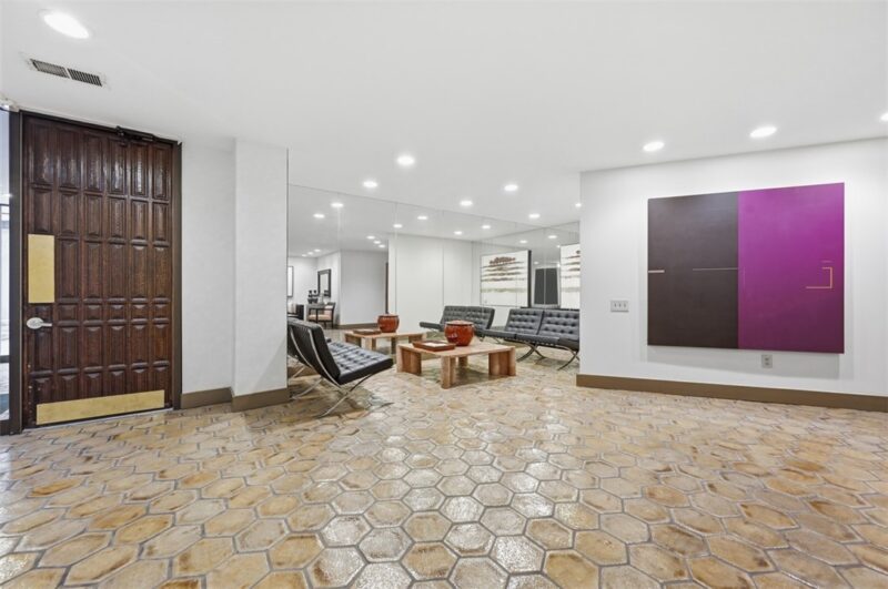540 N NEVILLE 305 — photo 4