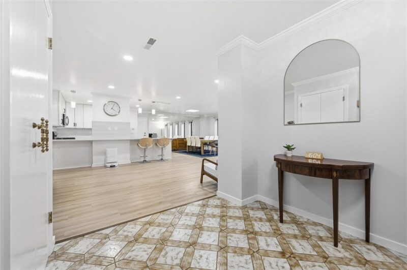 540 N NEVILLE 305 — photo 7