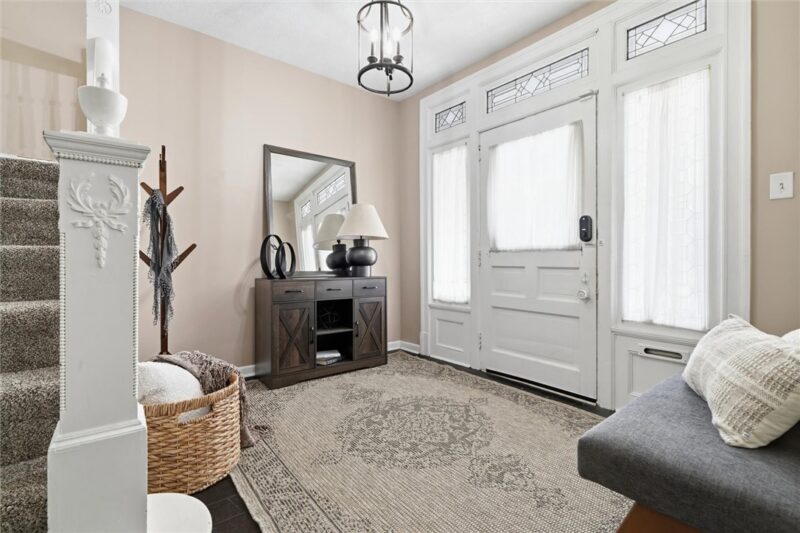430 Forest Ave — photo 3