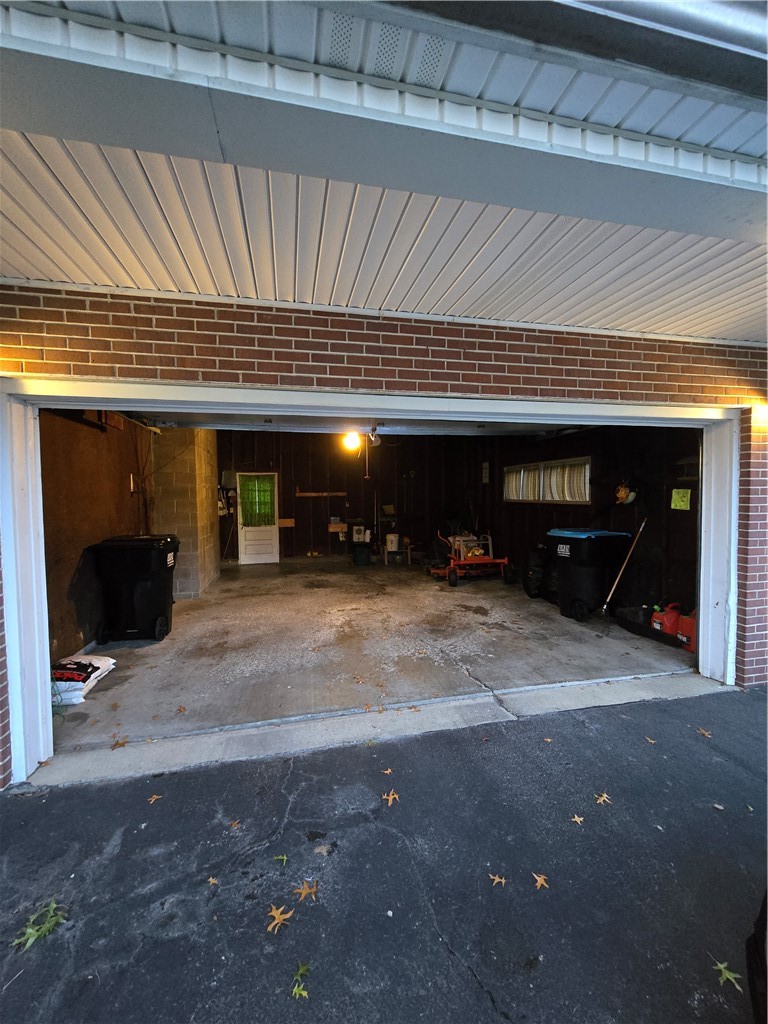 245 Todd Ave — photo 3