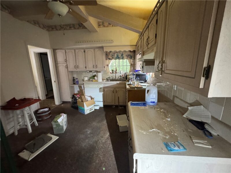 839 Larimer Ave — photo 8