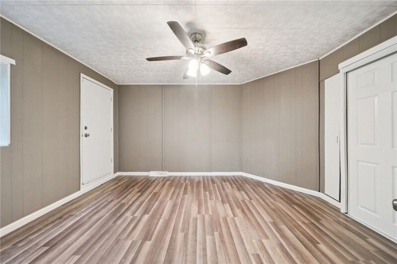 407 Alexander Street — photo 6