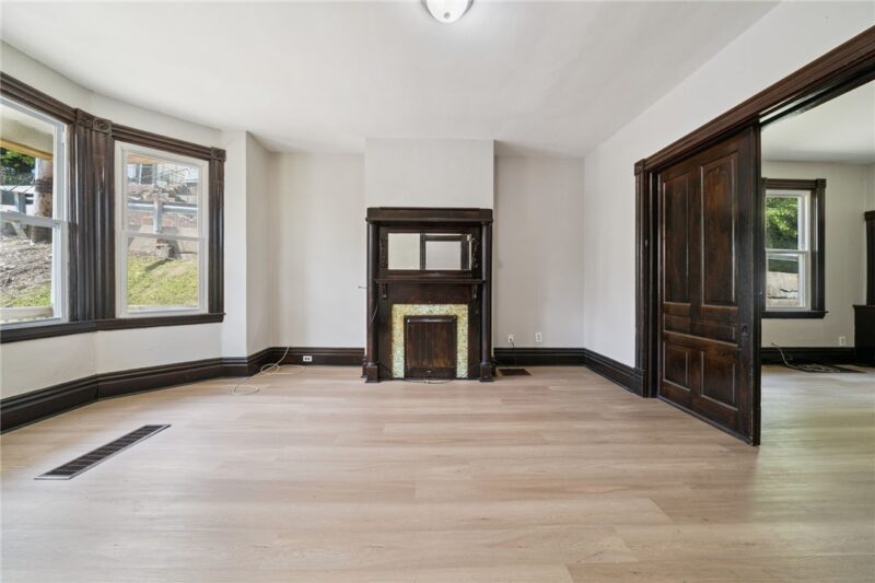 124 Cutler Street — photo 2